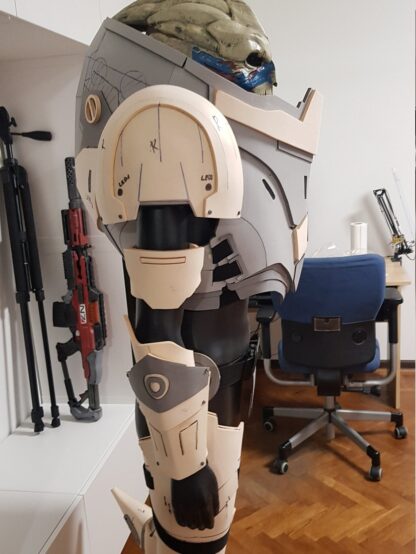 Mass Effect Garrus Vakarian armor template (EVA FOAM) - Image 5