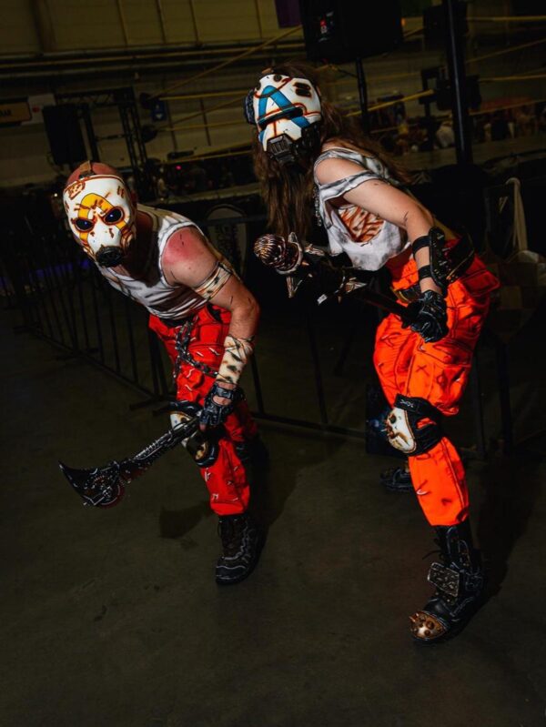 Psycho Bandit Mask – Borderlands 4 Cosplay Prop with LEDs, Gaming Mask for Halloween - Image 3