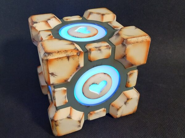 Weighted Companion Cube from Portal (LED light controlled via Bluetooth) - Image 5