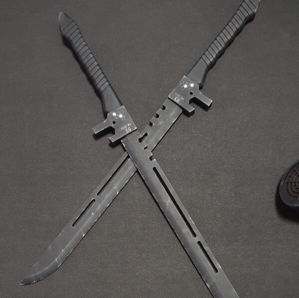 Soshiro Hoshina Twin Swords (Kaiju No 8 Prop) - Image 7