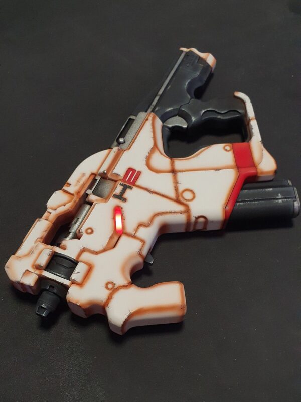 M-25 Hornet SMG from Mass Effect - Image 6