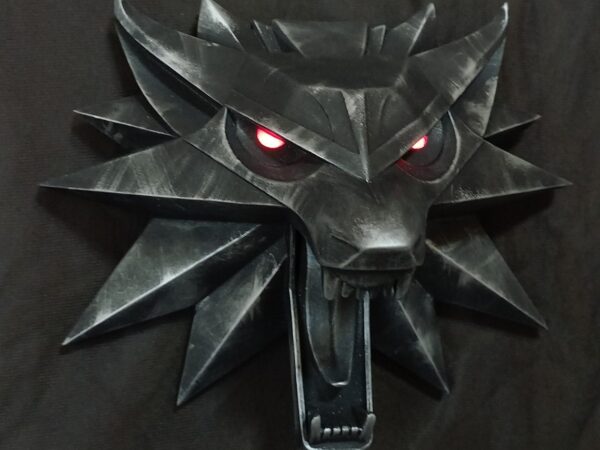 Witcher Wolf Head with LED wall decor (Wolf school medallion) - Image 2
