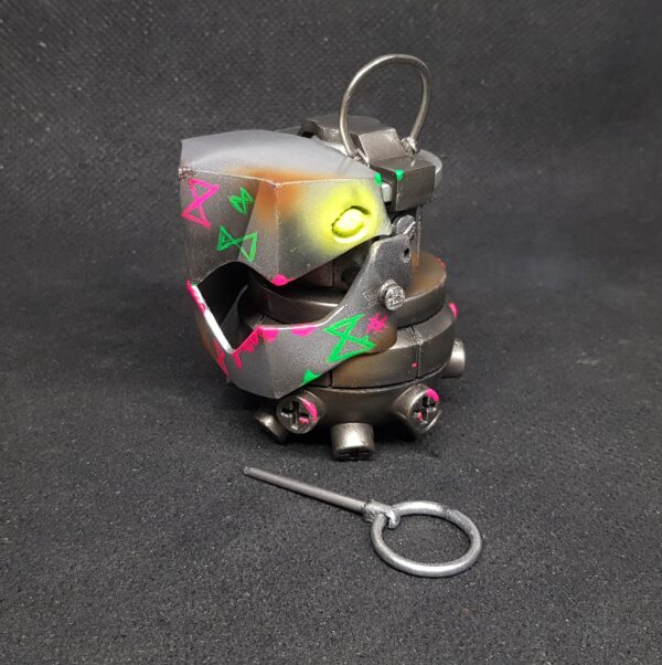 Jinx Grenade Replica – Arcane / League of Legends Cosplay Prop - Image 2
