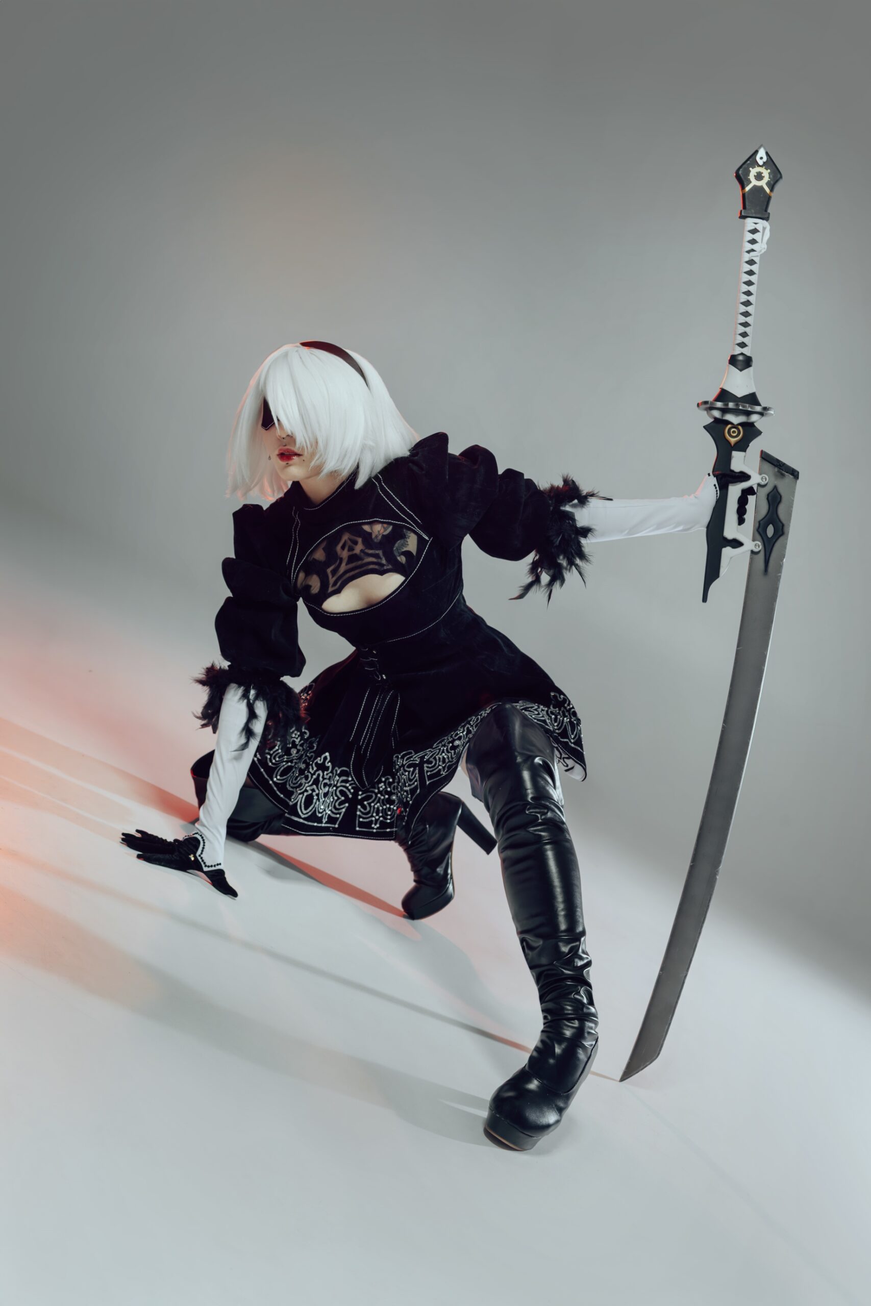 Virtuous Treaty Replica - Stunning 160 cm 2B Cosplay Prop from Nier Automata - Image 5