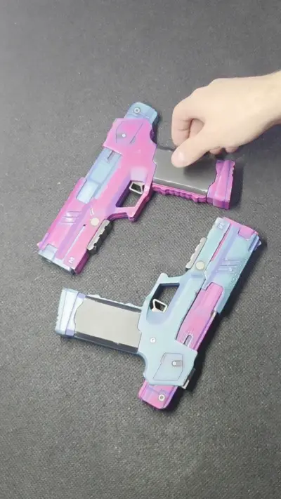 Rebecca's Pistols Dual OMAHA 076E - Best Cyberpunk Edgerunners Prop - Image 2