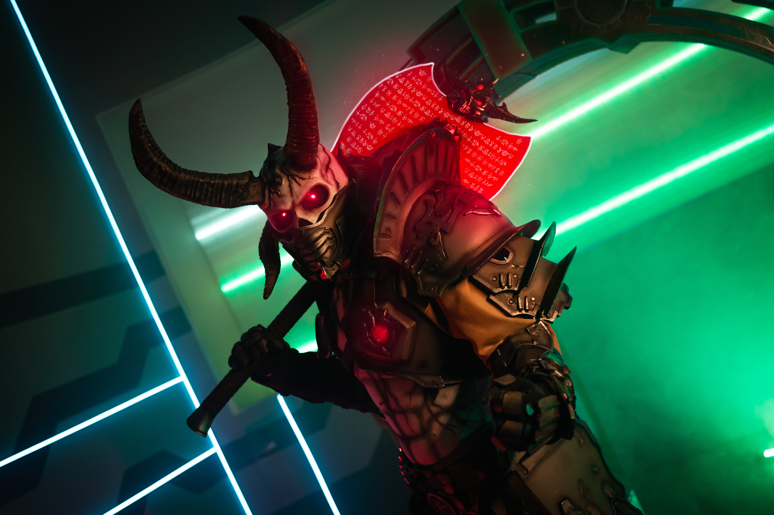 Doom Eternal Marauder Cosplay Costume | 1:1 Detailed Armor & Weapon - Image 3